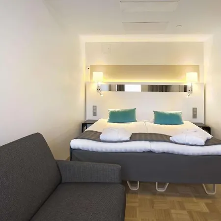 Otel Scandic 4*