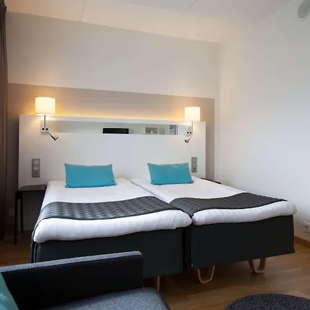 Otel Scandic 4*
